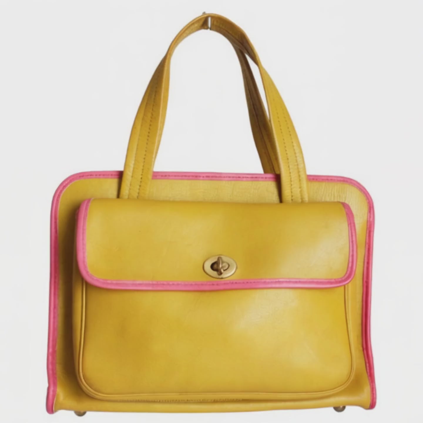Design inspiration for ReLuvable Bag charm Ms Saffe 